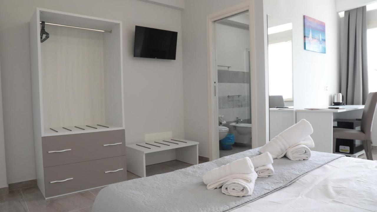 Blue Marine - Free Parking Otel Tropea Dış mekan fotoğraf